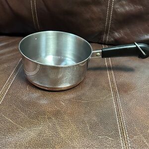 Revere Ware 1‎ Quart Saucepan Pot No Lid 5.75" Diameter Copper Bottom Indonesia